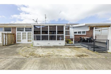 Photo of property in 43a Alexander Avenue, Papatoetoe, Auckland, 2025