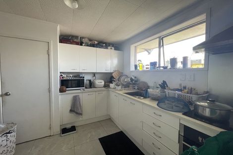 Photo of property in 2/1357 Dominion Extension, Mount Roskill, Auckland, 1041
