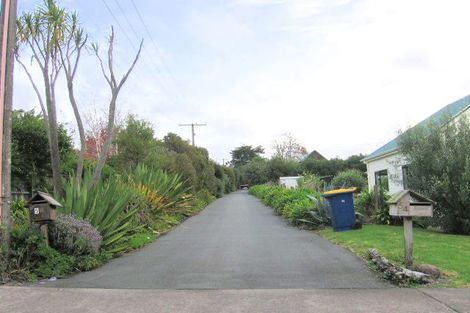 Photo of property in 48 Roland Road, Greenhithe, Auckland, 0632