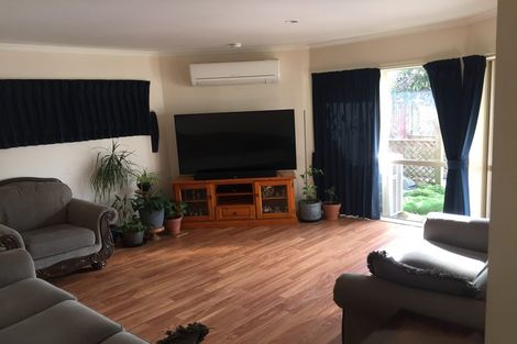 Photo of property in 45 Diomede Glade, Flagstaff, Hamilton, 3210