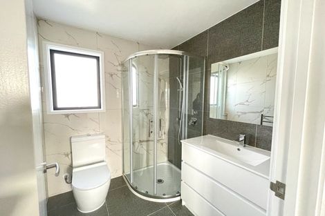 Photo of property in 18 Karoro Road, Flat Bush, Auckland, 2019