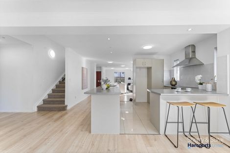 Photo of property in 85 Keri Vista Rise, Papakura, 2110