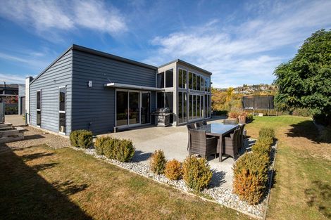 Photo of property in 7 Walnut Grove, Alexandra, 9320