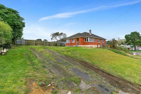 Photo of property in 2 Chew Place, Ranui, Porirua, 5024