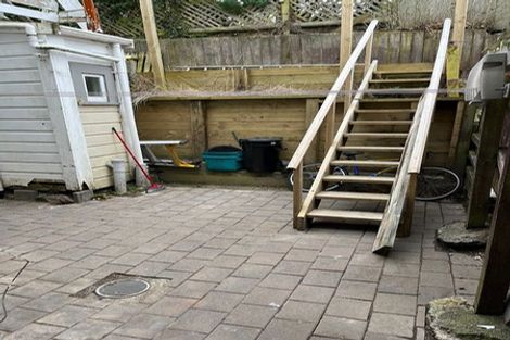 Photo of property in 28 Macdonald Crescent, Te Aro, Wellington, 6011