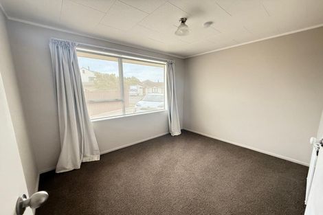 Photo of property in 6 Doncaster Terrace, Ascot Park, Porirua, 5024