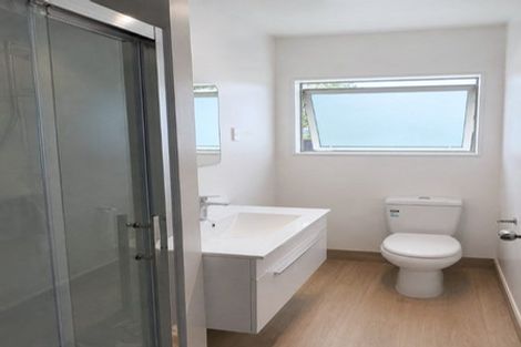 Photo of property in 613 Massey Road, Mangere, Auckland, 2022