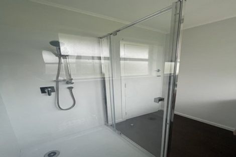 Photo of property in 12 Mawney Road, Henderson, Auckland, 0610