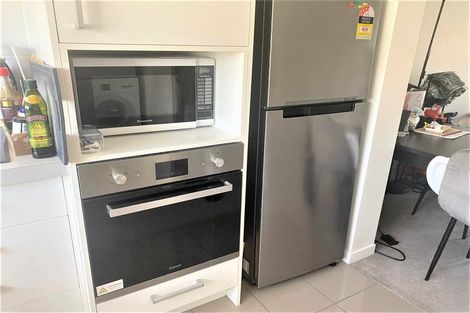 Photo of property in 15/2 Stone Street, Miramar, Wellington, 6022