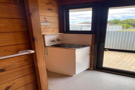 Photo of property in 505a Grove Road, Mayfair, Hastings, 4122