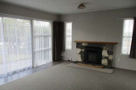 Photo of property in 12 Fenruss Street, Fairy Springs, Rotorua, 3015