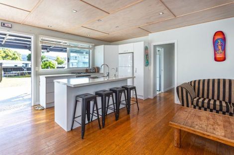 Photo of property in 114 Chartwell Avenue, Whangamata, 3620