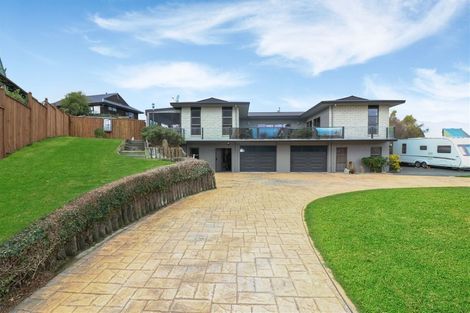 Photo of property in 111 Guy Street, Dannevirke, 4930