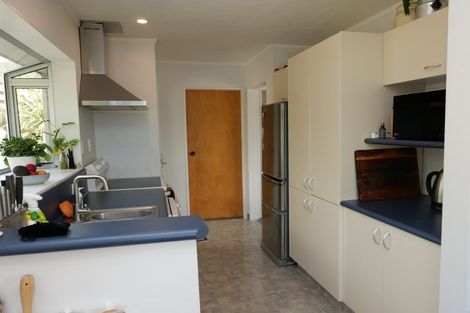 Photo of property in 2 Thimble Lane, Whitby, Porirua, 5024