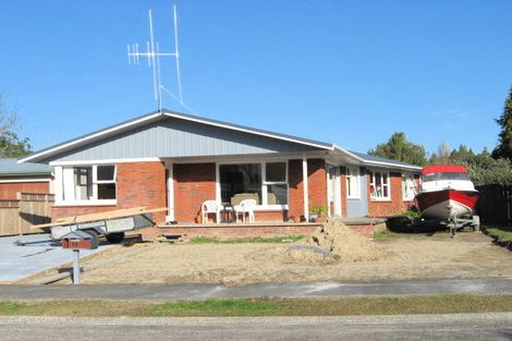 Photo of property in 14 Cranwell Place, Hillcrest, Hamilton, 3216