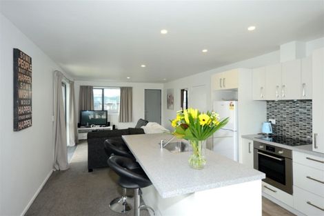 Photo of property in 174a Bowhill Road, New Brighton, Christchurch, 8083