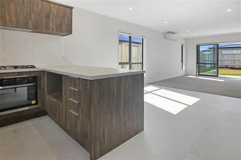 Photo of property in 86 Te Napi Drive, Takanini, 2112