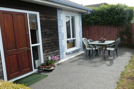 Photo of property in 16 Ida Street, New Brighton, Christchurch, 8061