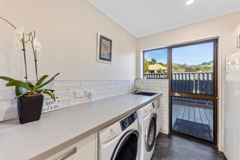 Photo of property in 19 Shandon Street, Roseneath, Port Chalmers, 9023