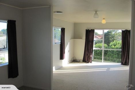 Photo of property in 6a Gerbic Place, Mount Roskill, Auckland, 1041