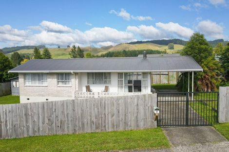 Photo of property in 1 Bay Grove, Pukehangi, Rotorua, 3015
