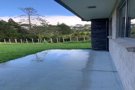 Photo of property in 51-53 Shaw Road, Oratia, Auckland, 0604