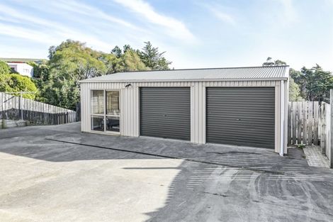 Photo of property in 16 Sasanof View, Ascot Park, Porirua, 5024