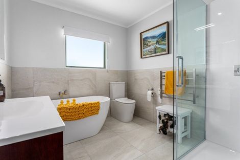 Photo of property in 10 Island View Heights, Coastlands, Whakatane, 3120