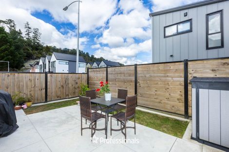Photo of property in 24 Reakes Crescent, Wallaceville, Upper Hutt, 5018