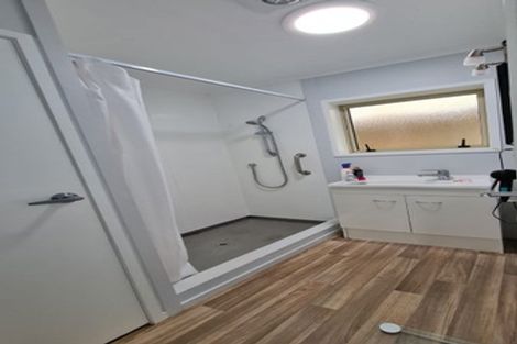 Photo of property in 129 Bowen Street, Cambridge, 3434