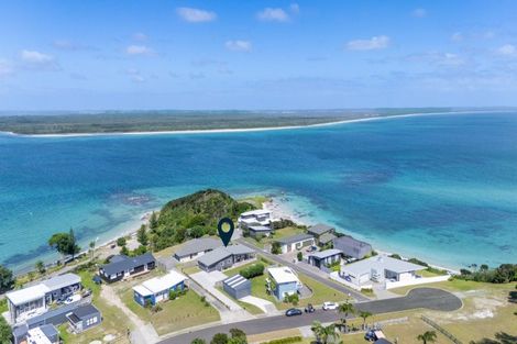 Photo of property in 61 Motutara Drive, Karikari Peninsula, 0483