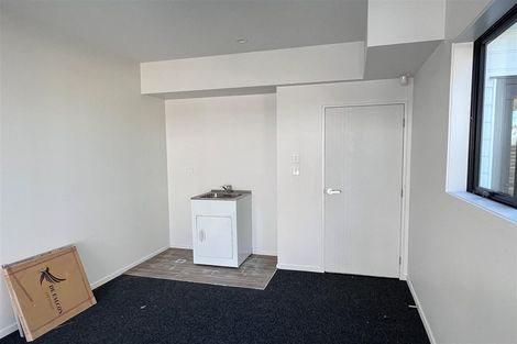 Photo of property in 1 Aramata Road, Papakura, 2110