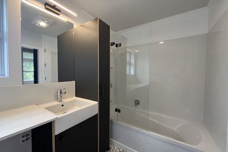 Photo of property in 56b Parsons Street, Frankleigh Park, New Plymouth, 4310