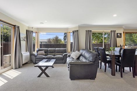 Photo of property in 20 Alpine View Lane, Parklands, Christchurch, 8083