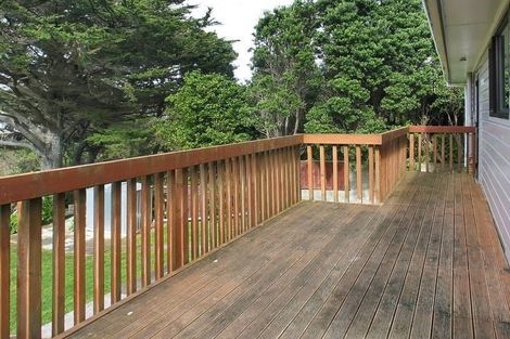 Photo of property in 40 Whanake Street, Titahi Bay, Porirua, 5022