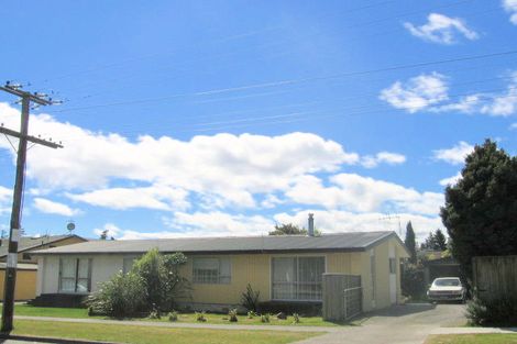 Photo of property in 11 Rainbow Drive, Rainbow Point, Taupo, 3330