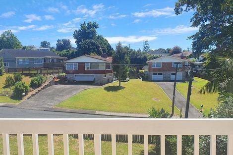 Photo of property in 148 Tiroroa Avenue, Te Atatu South, Auckland, 0610