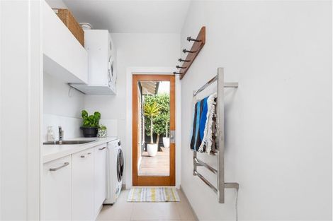 Photo of property in 26 Head Street, Sumner, Christchurch, 8081