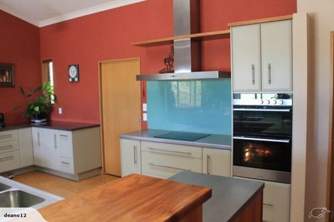 Photo of property in 77 Kyle Road, Waipukurau, 4281