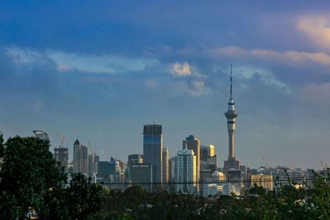 Photo of property in 1/21 Onepoto Road, Hauraki, Auckland, 0622