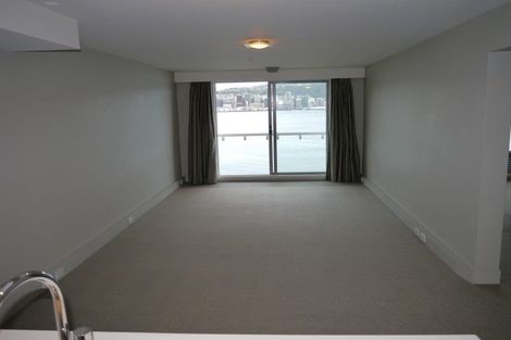 Photo of property in The Capital, 28/370 Oriental Parade, Oriental Bay, Wellington, 6011