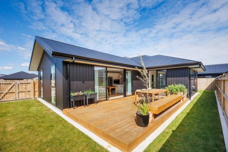 Photo of property in 85 Freedom Drive, Kelvin Grove, Palmerston North, 4470