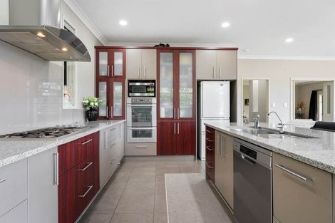 Photo of property in 14 Regis Lane, Flat Bush, Auckland, 2019