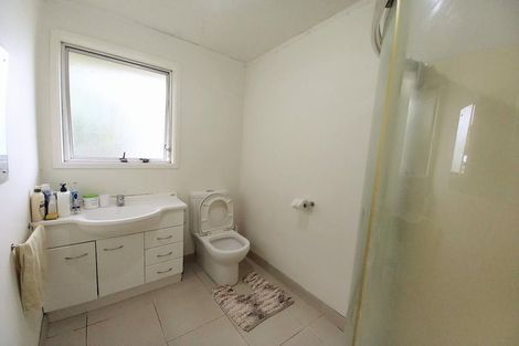 Photo of property in 405 Bucklands Beach Road, Bucklands Beach, Auckland, 2012