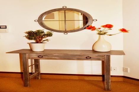 Photo of property in 5/37 Majoribanks Street, Mount Victoria, Wellington, 6011