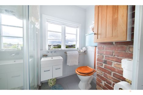 Photo of property in 128 Evans Street, Waimataitai, Timaru, 7910