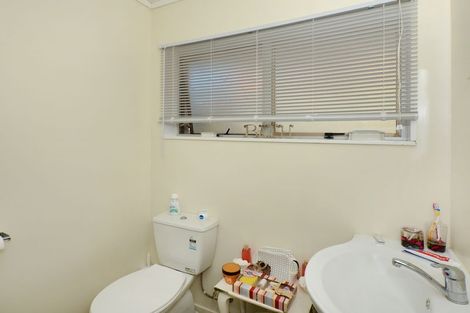 Photo of property in 58 Hilltop Avenue, Morningside, Whangarei, 0110