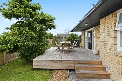 Photo of property in 50 Storey Avenue, Forest Lake, Hamilton, 3200