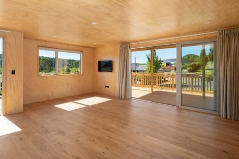 Photo of property in 2 Bell Bird Rise, Picton, 7220