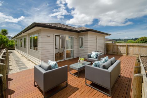 Photo of property in 47 South Kensington Way, Henderson, Auckland, 0612